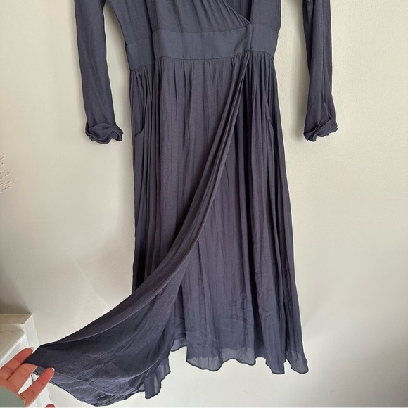 Aritzia Wilfred Navy Blue Midi Faux Wrap Dress - Picture 8 of 13